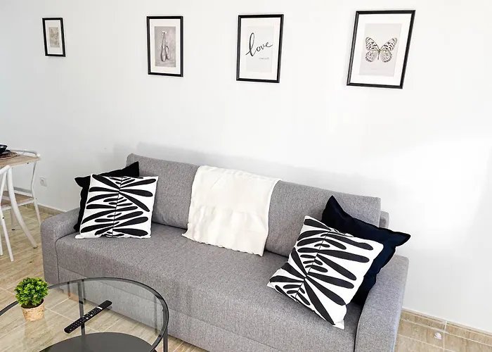 Black Style Apartment
